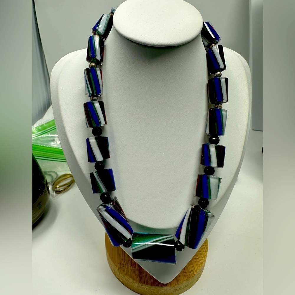 Green, Red & Blue Strip Cain Glass Bead Necklace - Picture 1 of 3
